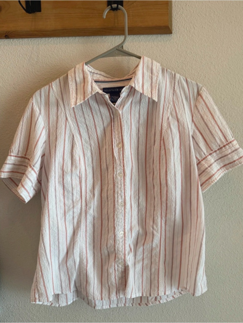 Mountain Lake Women’s Short Sleeve Button-Up Shirt in White with Red Stripes